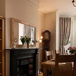 Beautiful Townhouse On The Great Orme, Llandudno Pet Friendly