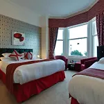 Lauriston & Lawton Court Hotel