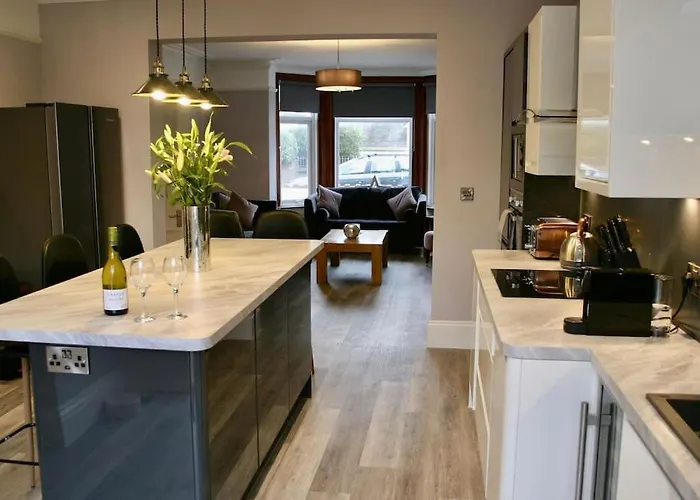 5-Bedroom Holiday Home In West Shore, Llandudno