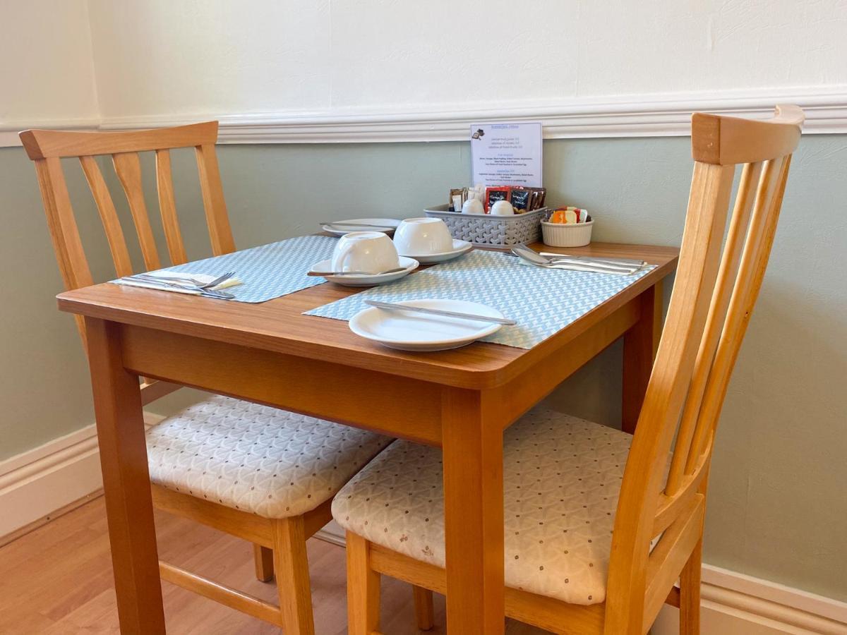 No 6 Quality Guest house Llandudno