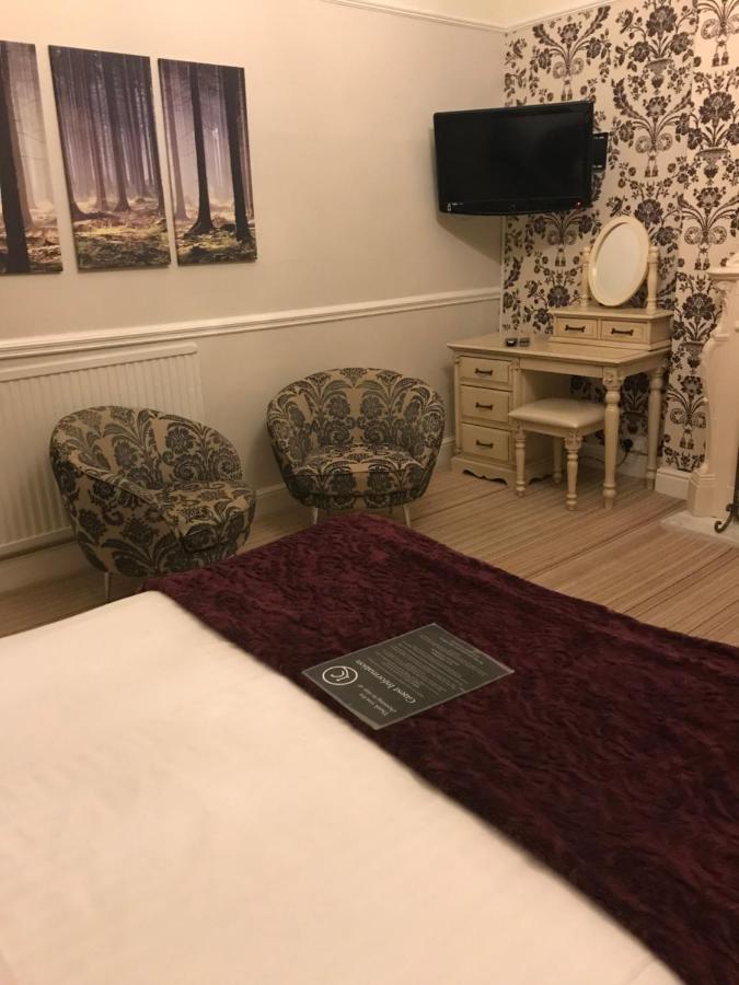 Lauriston & Lawton Court Hotel Llandudno