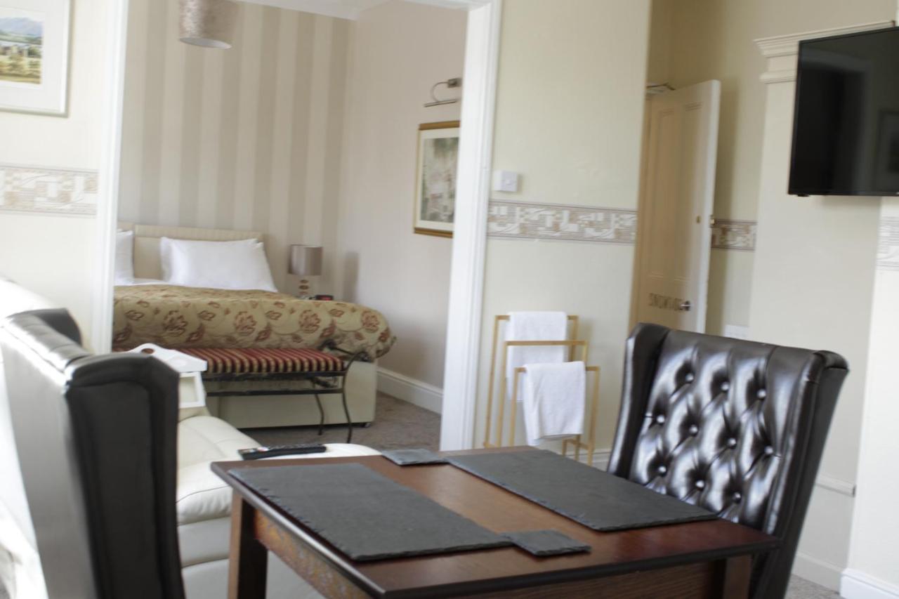 Clifton Guest house