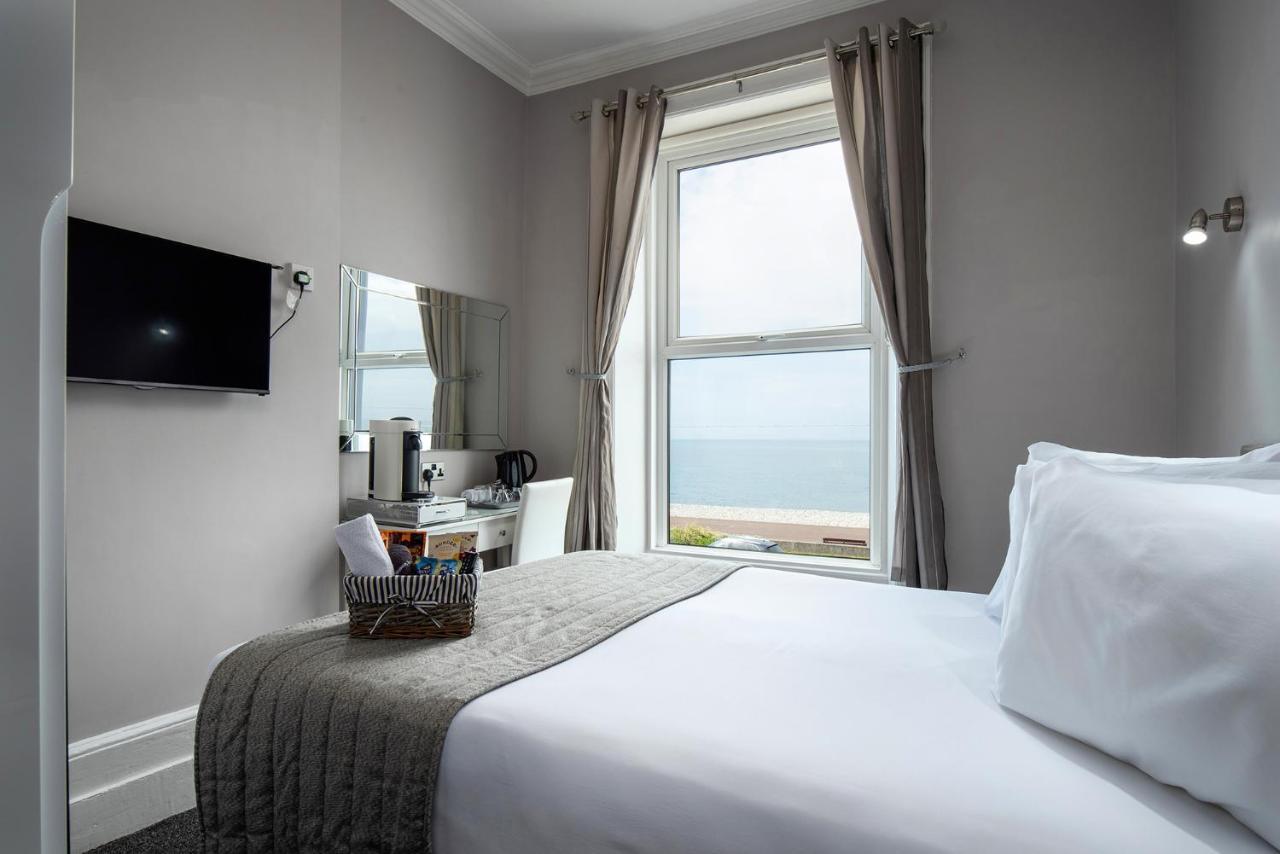 Bed & Breakfast Pebble House 3*