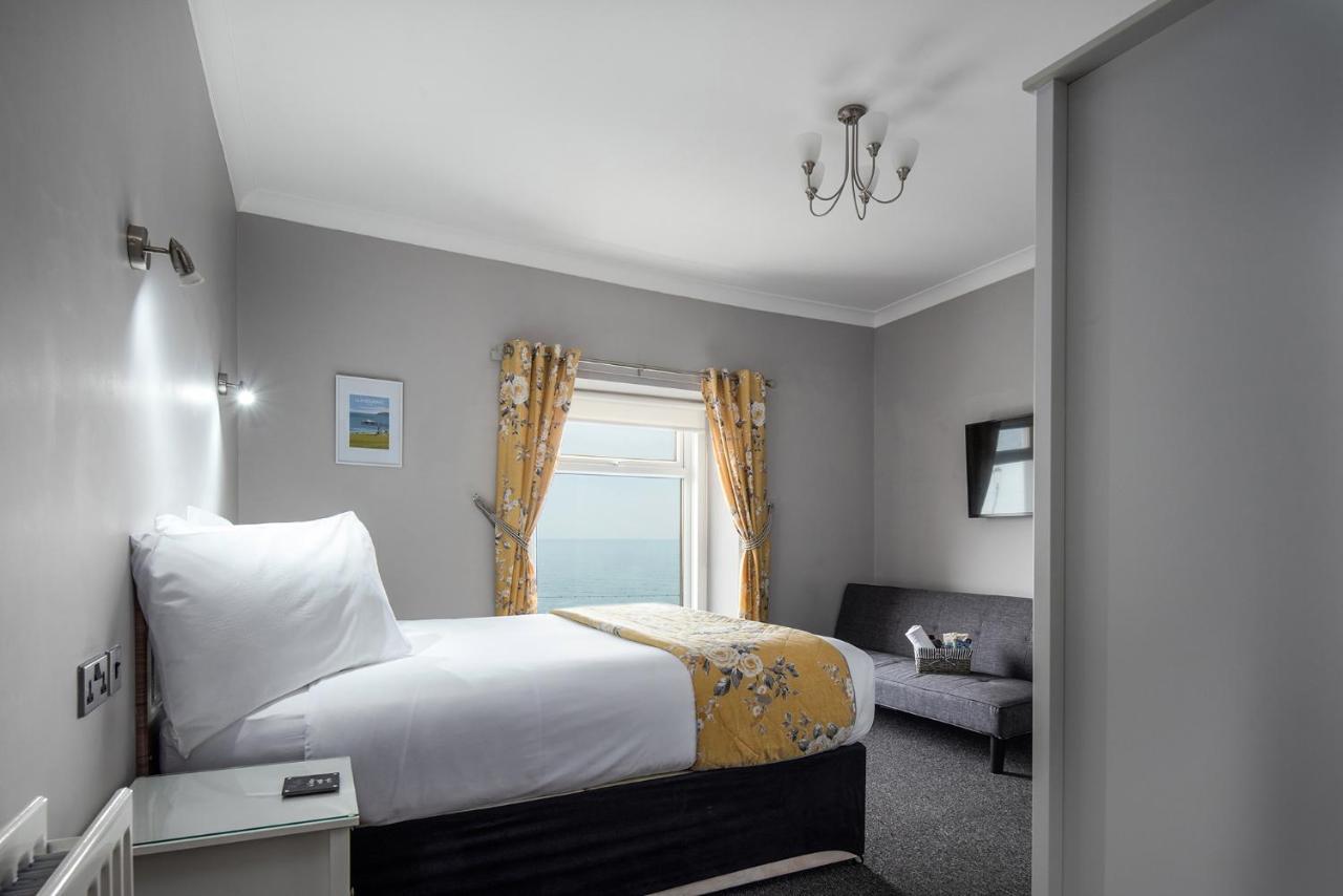 Bed & Breakfast Pebble House