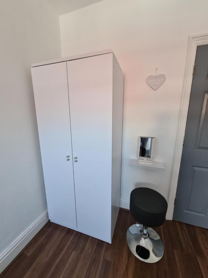 Apartment Victoria 24 *