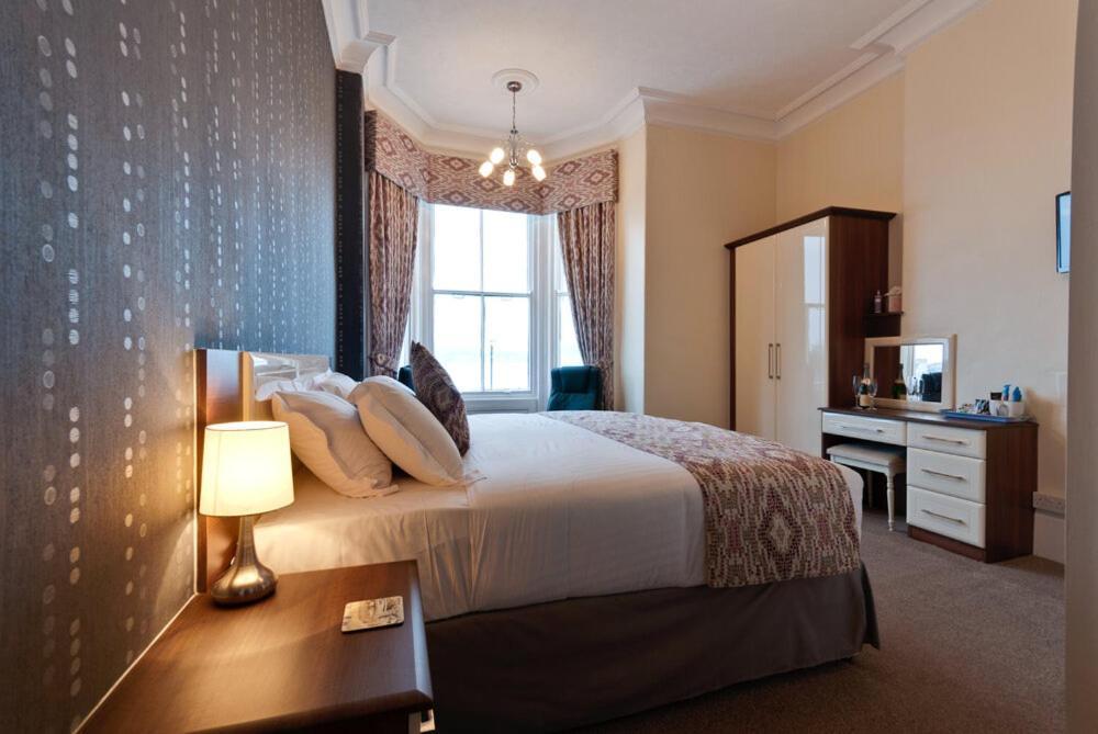 Lauriston & Lawton Court Llandudno