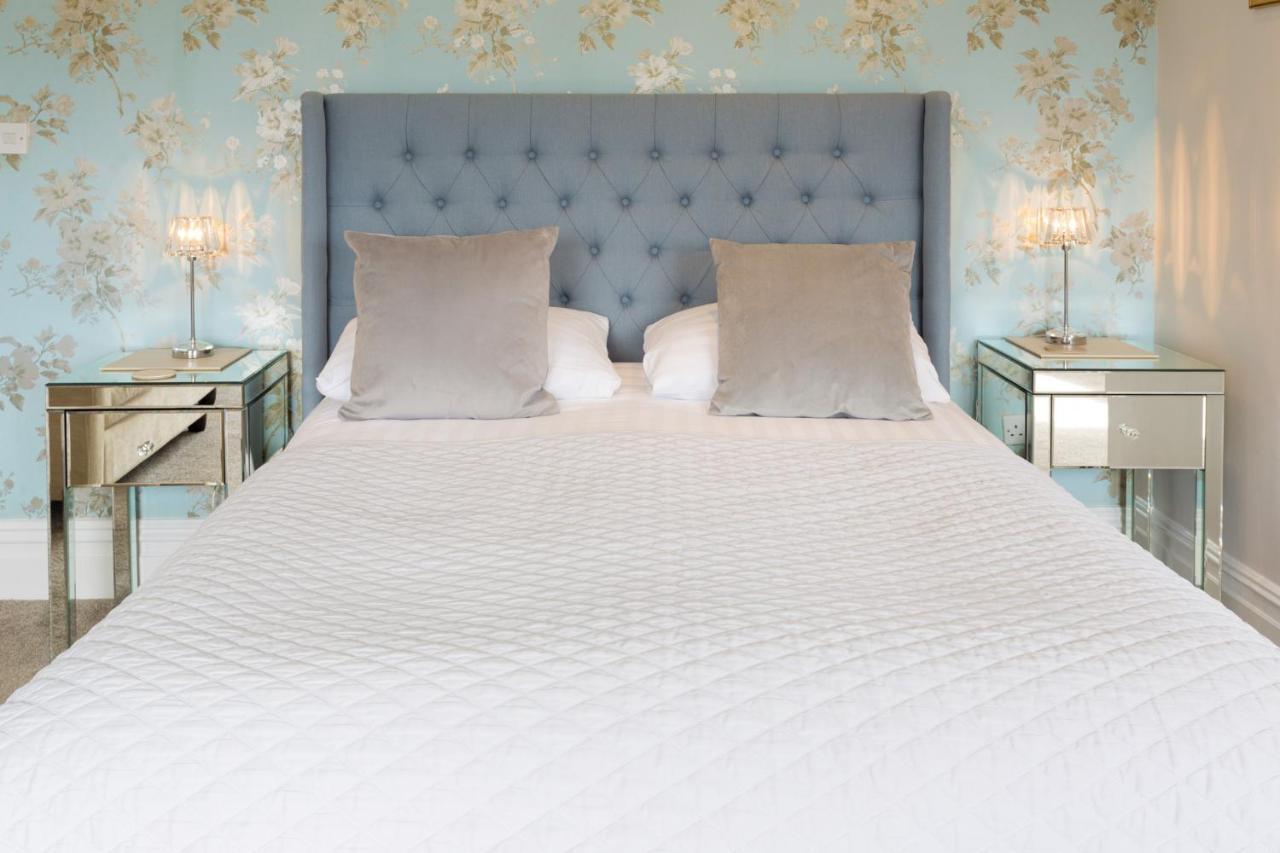 Guest house Sefton Court