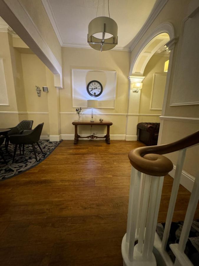 Winchmore Hotel 3*