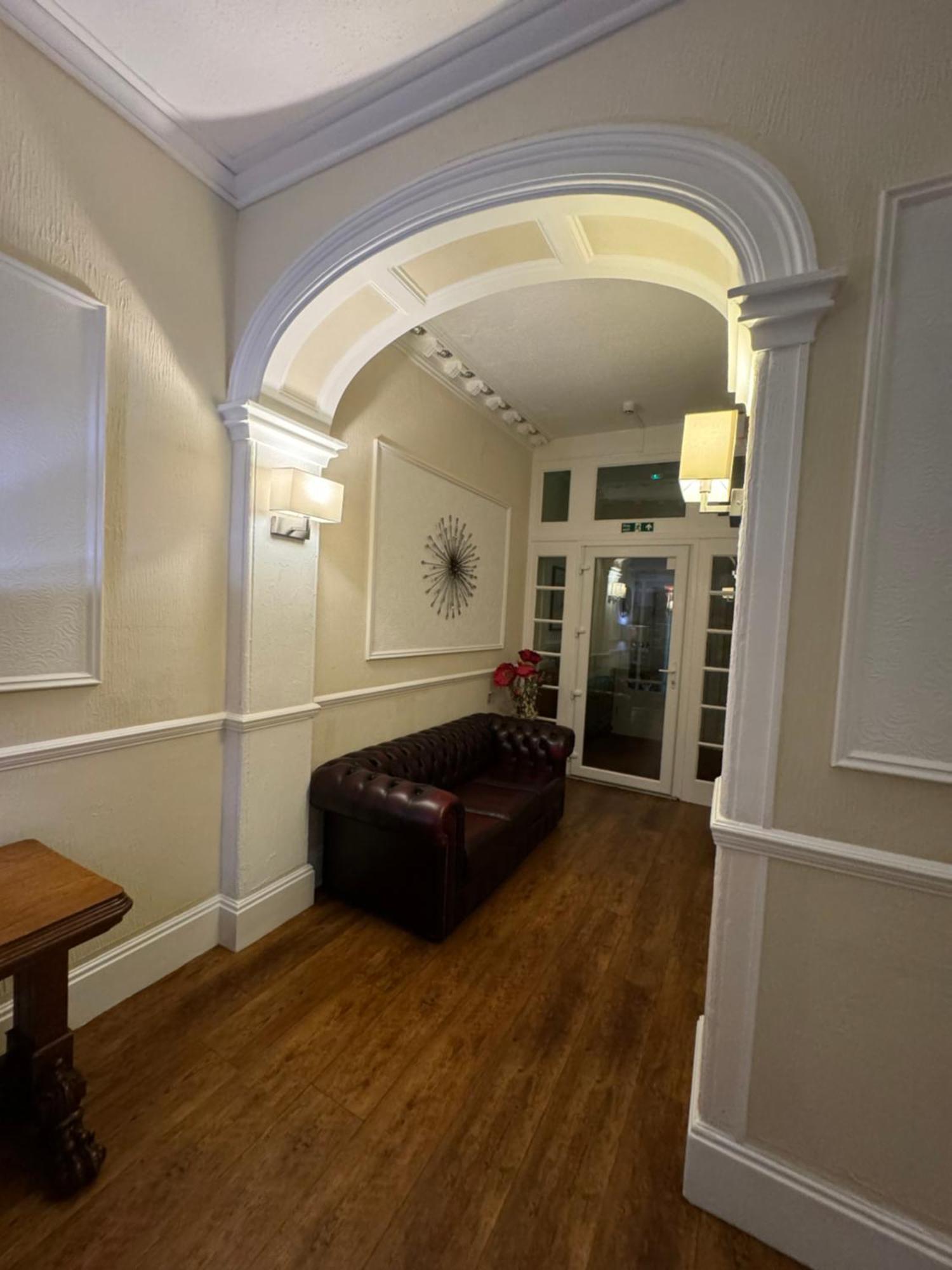Winchmore Hotel