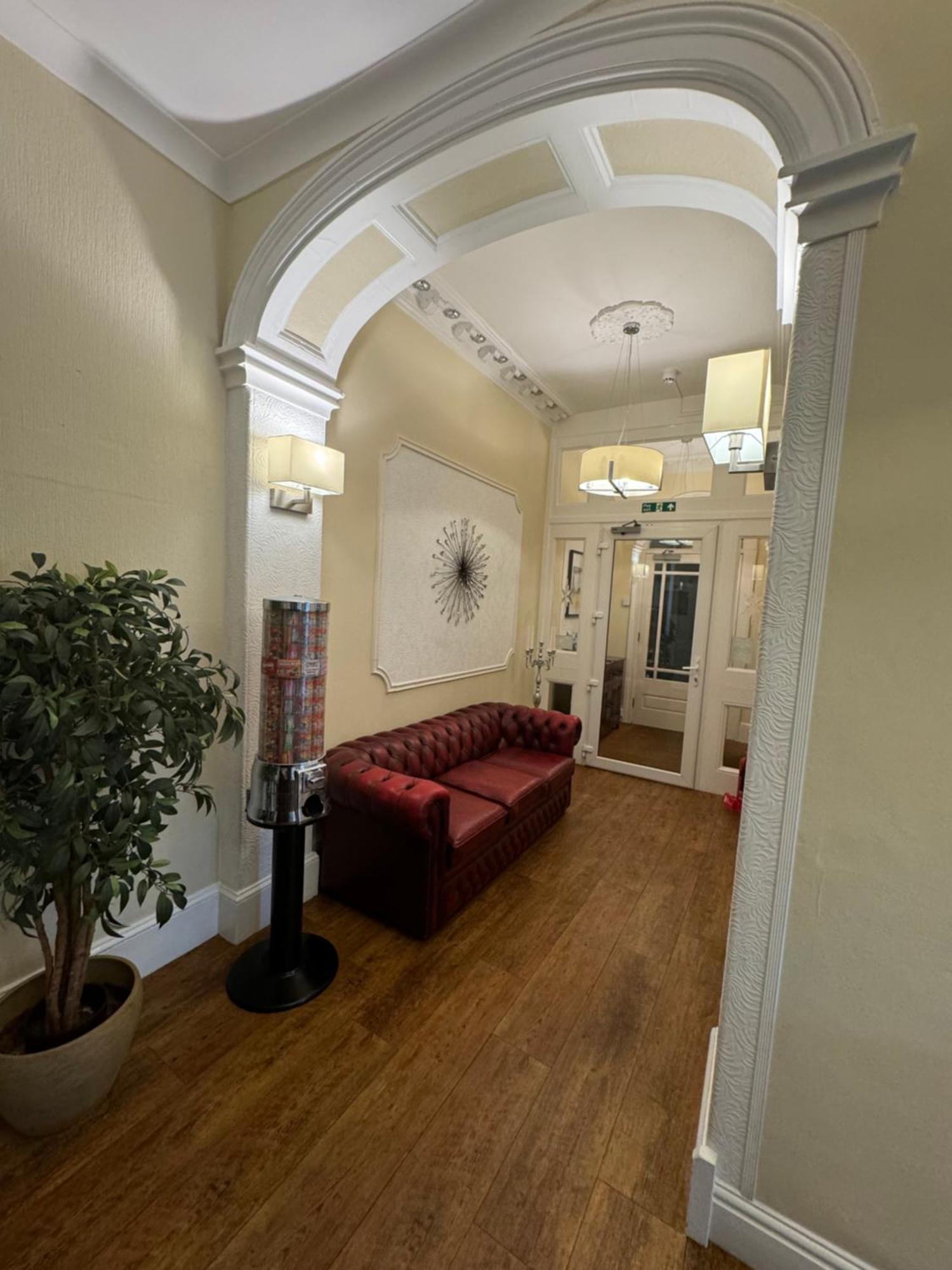 Winchmore 3*
