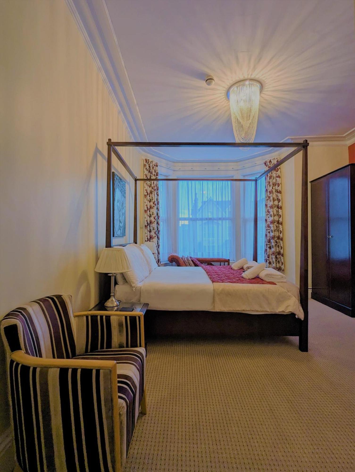 The Senarth Bed & Breakfast Llandudno