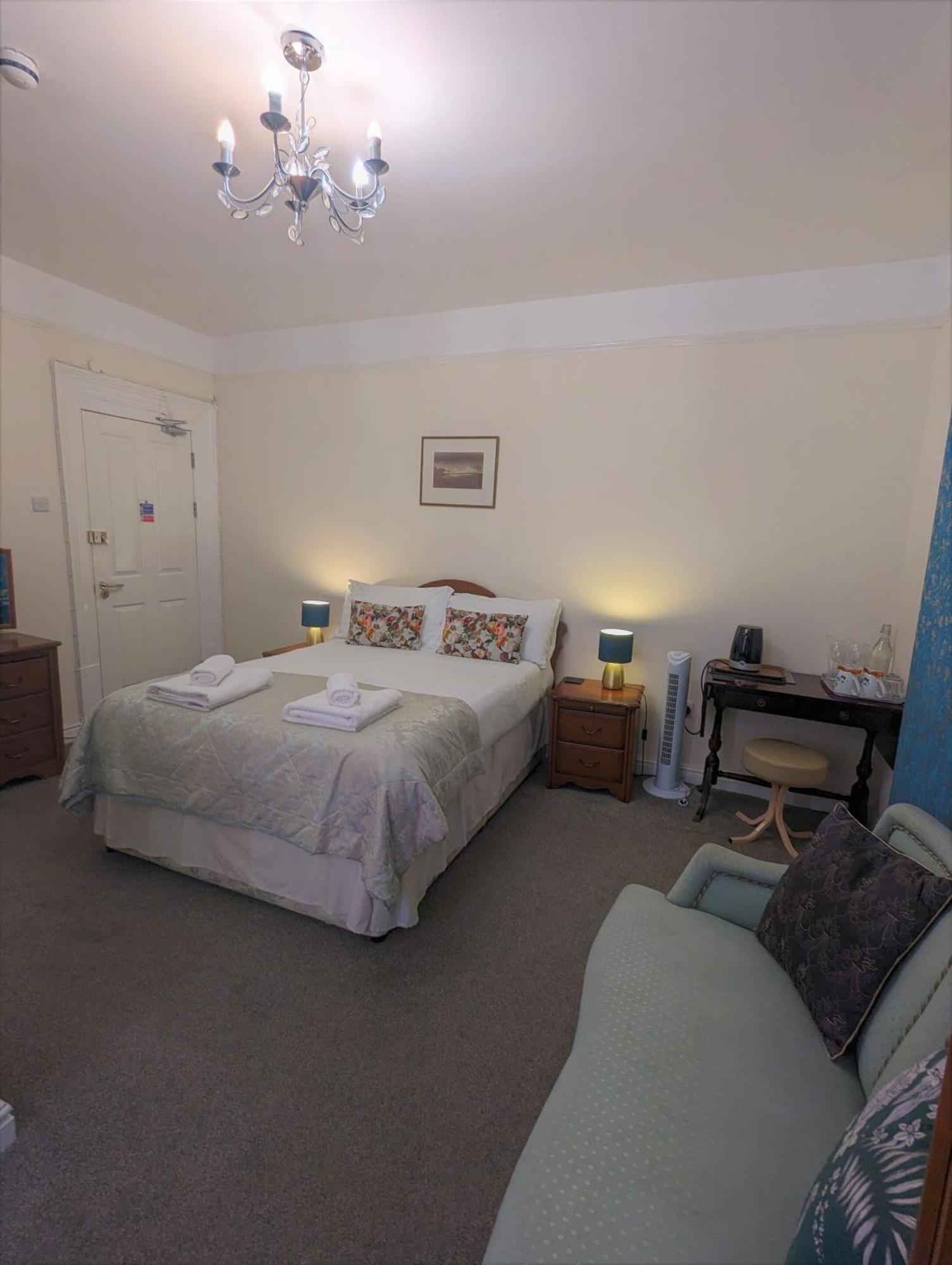 Bed & Breakfast The Senarth Llandudno
