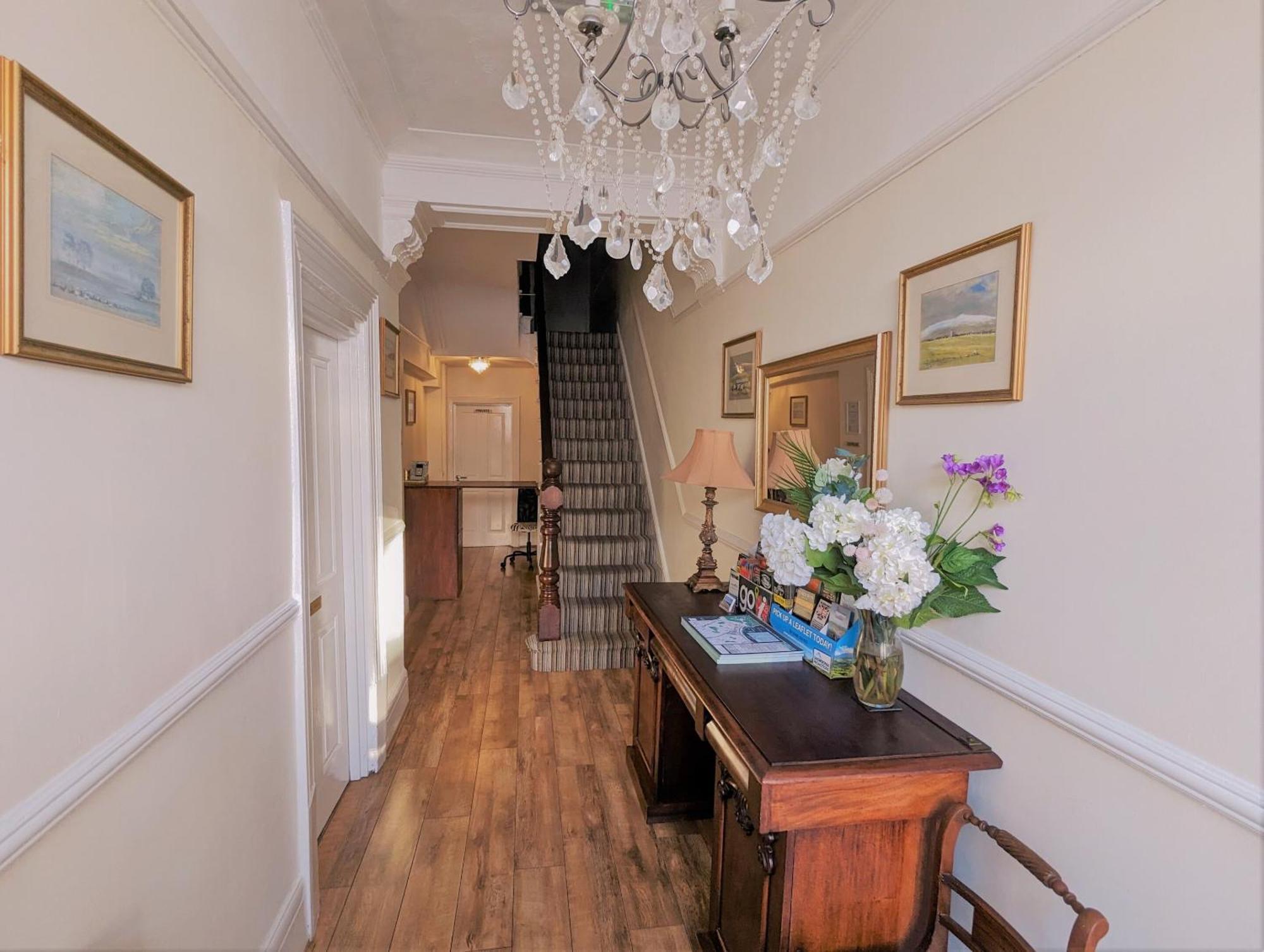 Bed & Breakfast The Senarth Llandudno