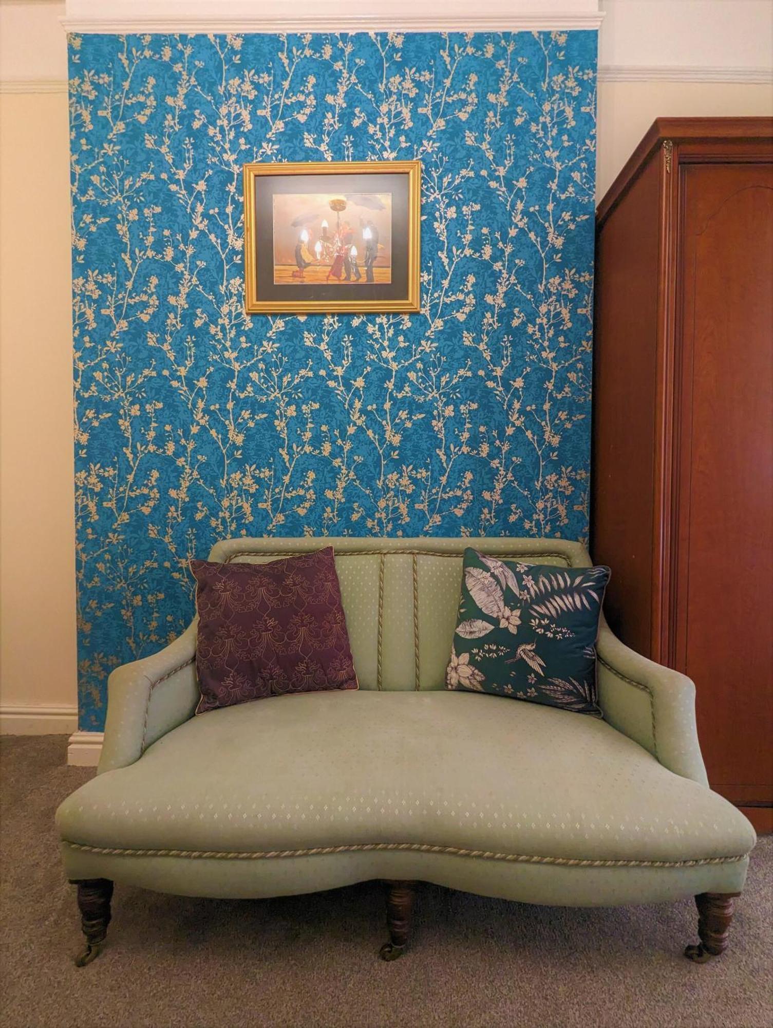 Bed & Breakfast The Senarth 4*