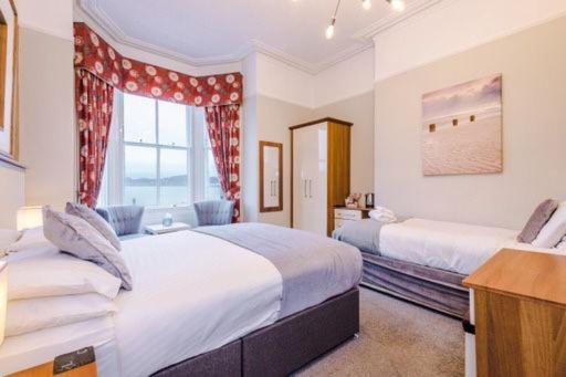 Lauriston & Lawton Court Llandudno
