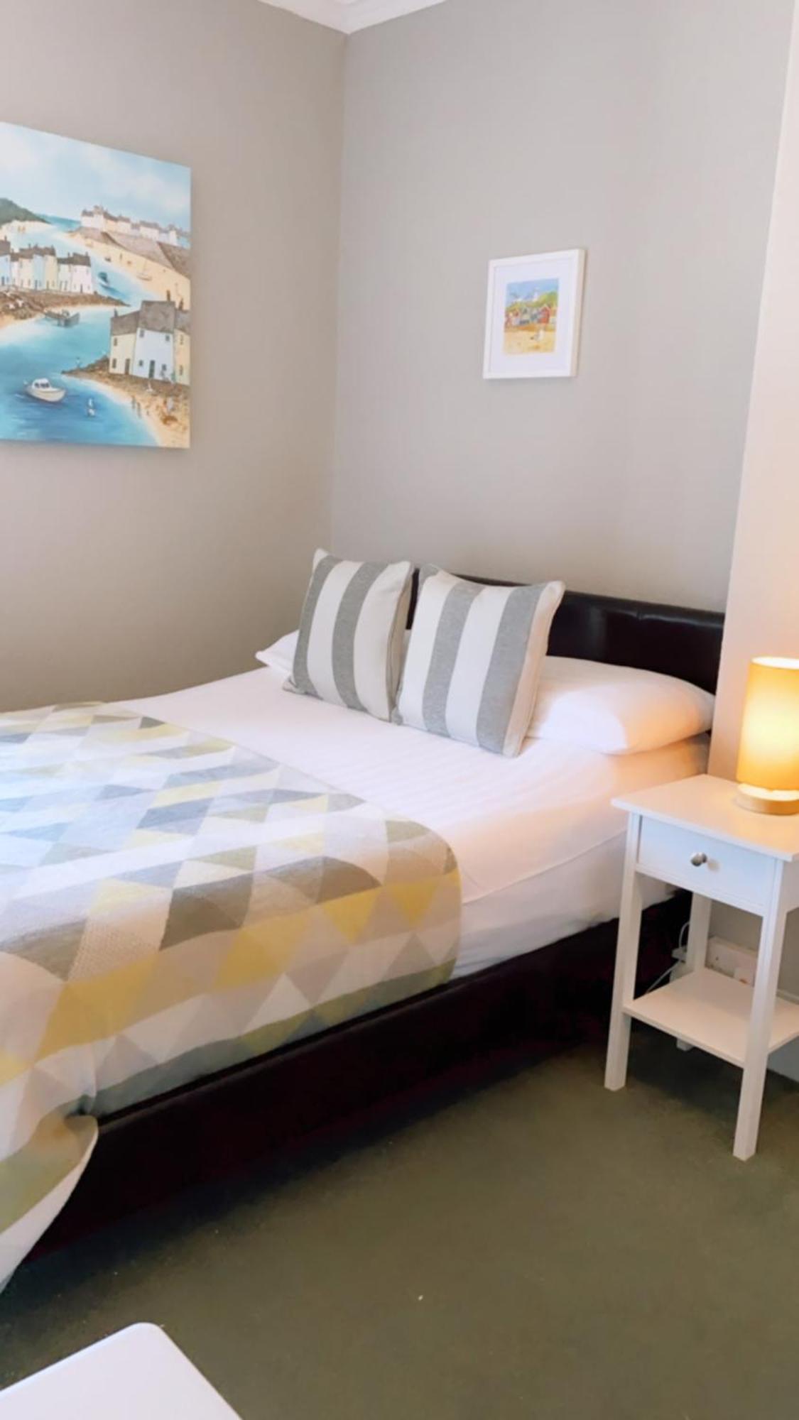 Cwtch Guest house
