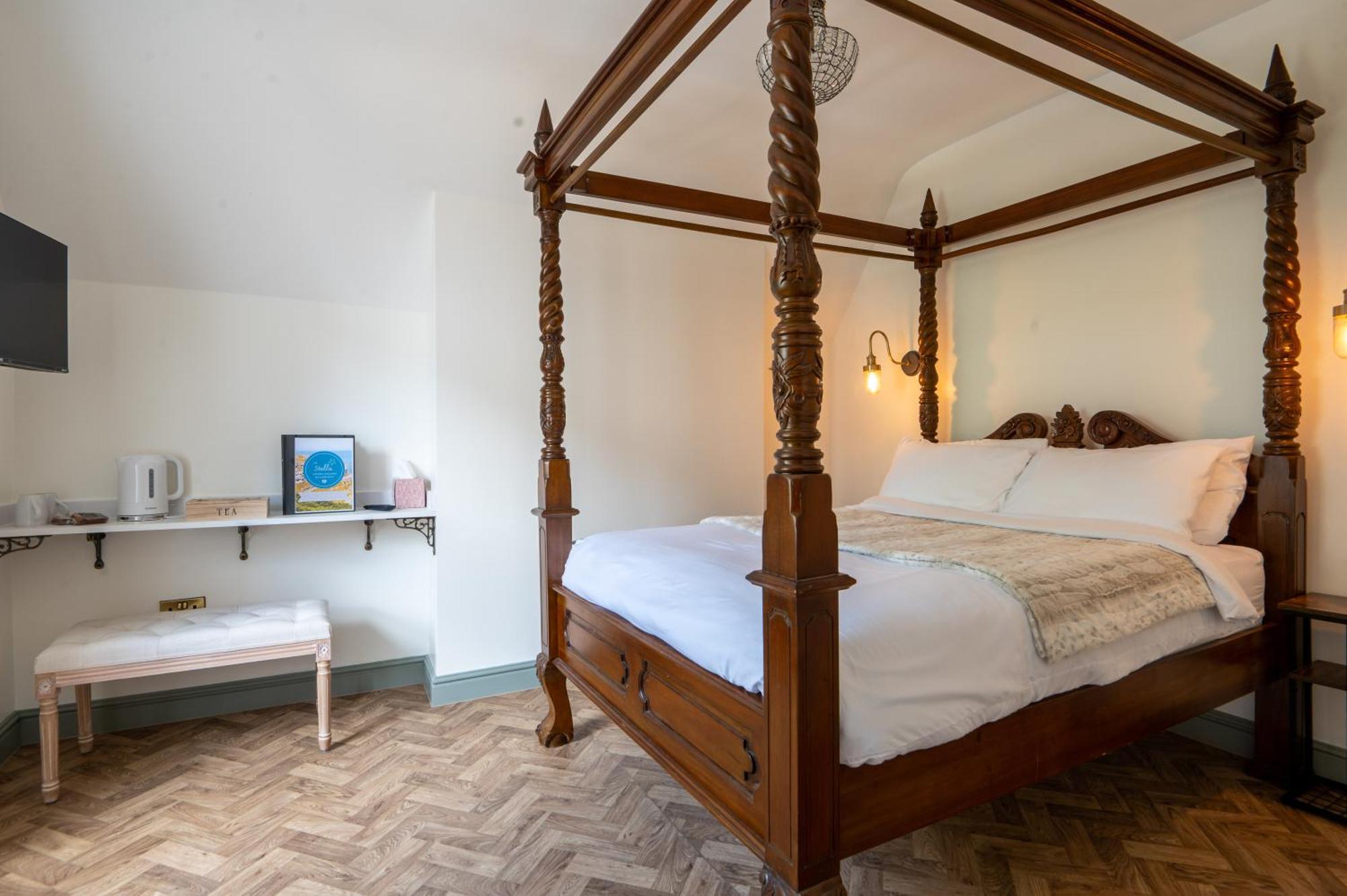 The Stella Historic Bed & Breakfast 4*