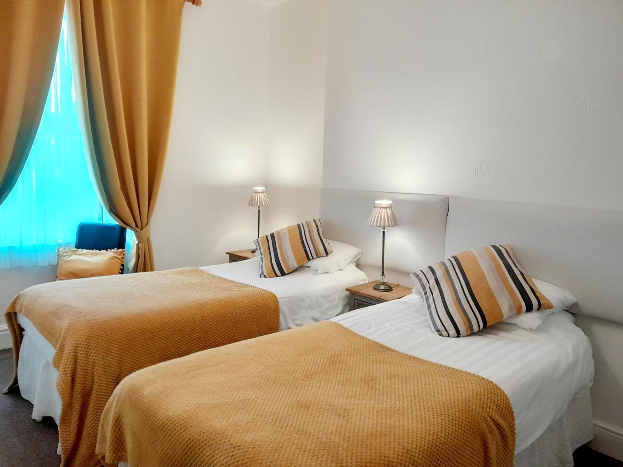 The Clovelly Bed & Breakfast 4*