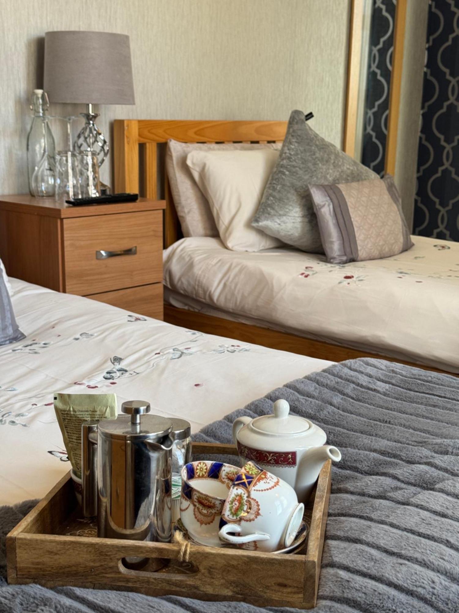 Rosaire With Private Car Park 4* Llandudno
