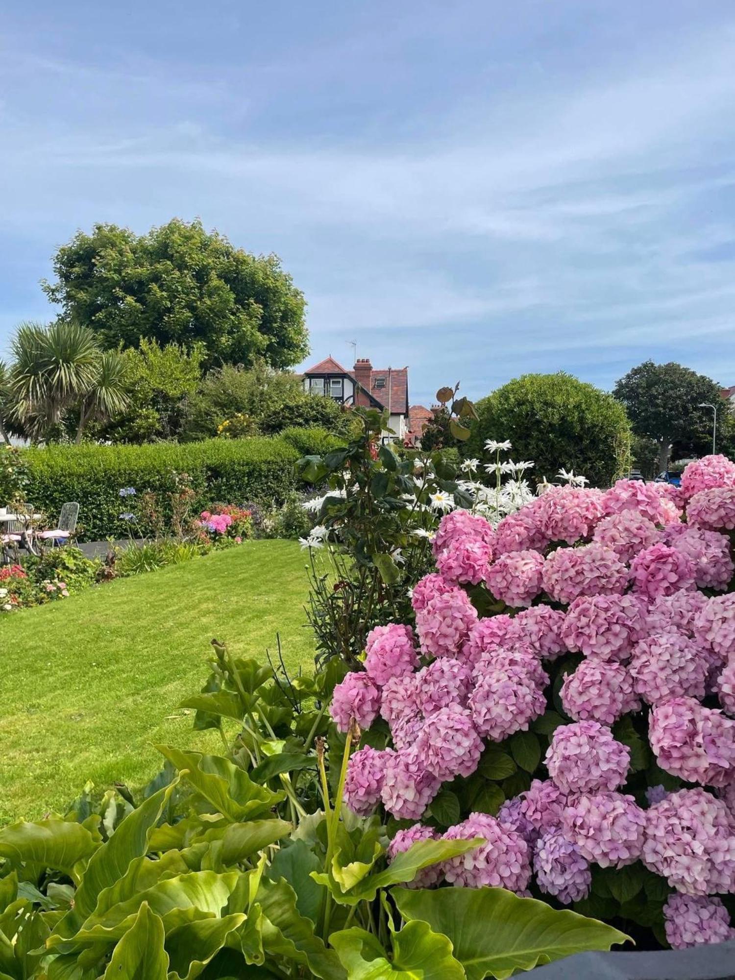 Bed & Breakfast Rosaire With Private Car Park 4*