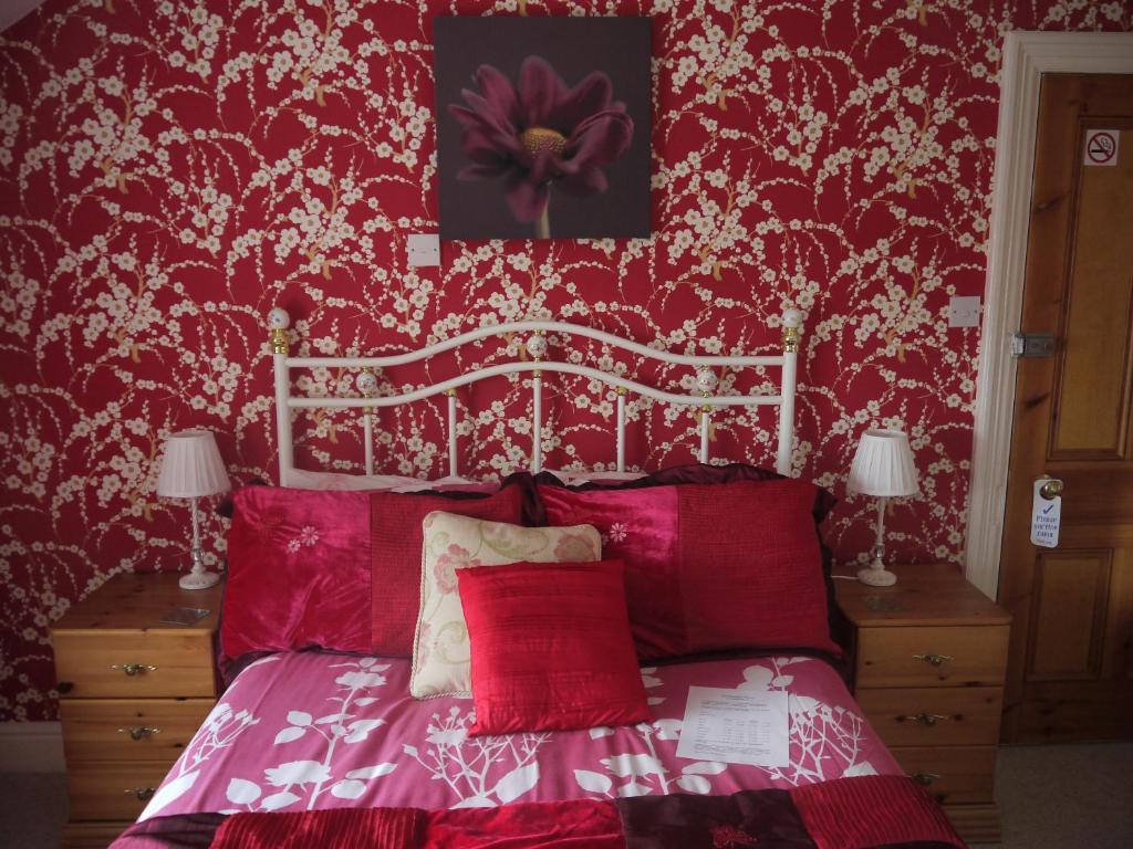Bed & Breakfast Crickleigh House 4*