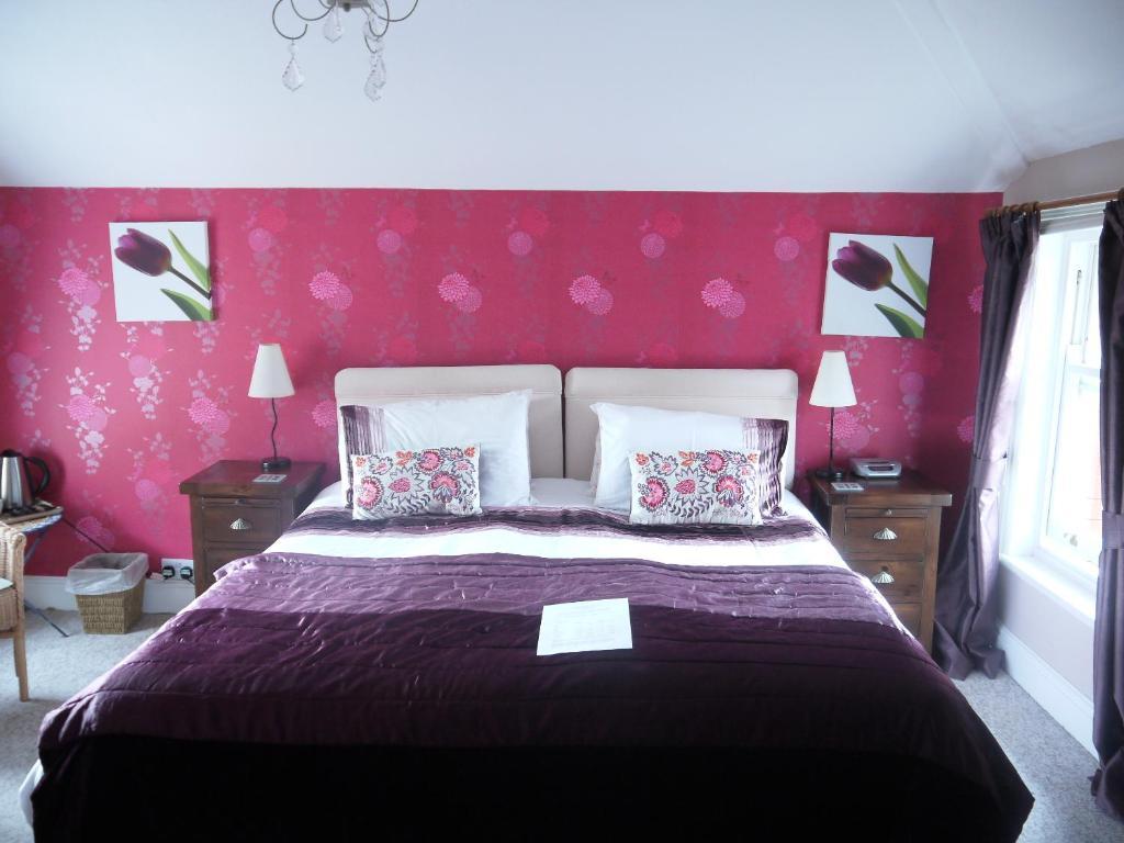 Crickleigh House 4*