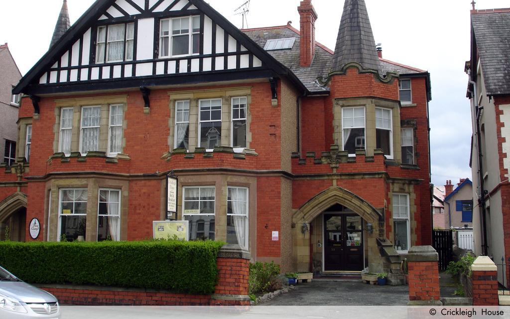 Crickleigh House Llandudno