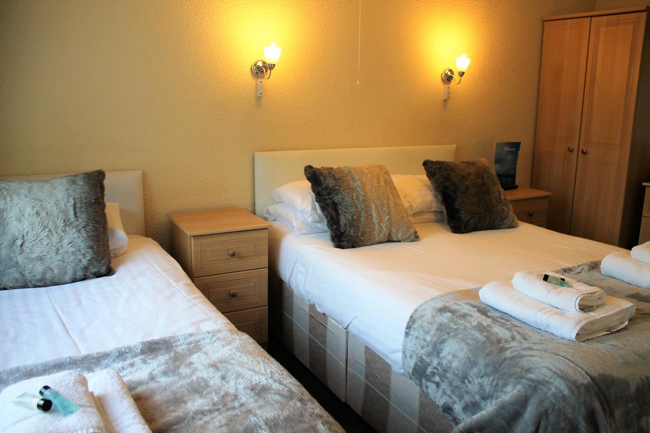 Winchmore 3*