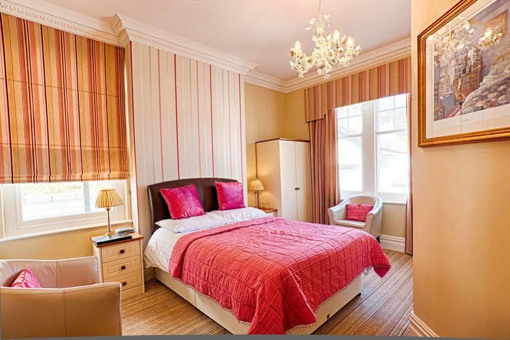 Sefton Court Guest house