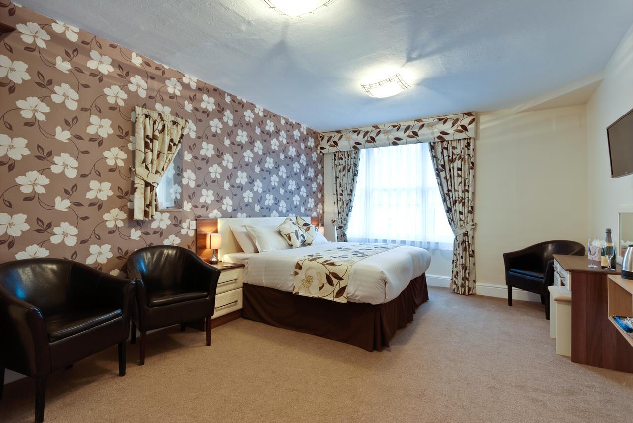 Lauriston & Lawton Court Hotel Llandudno