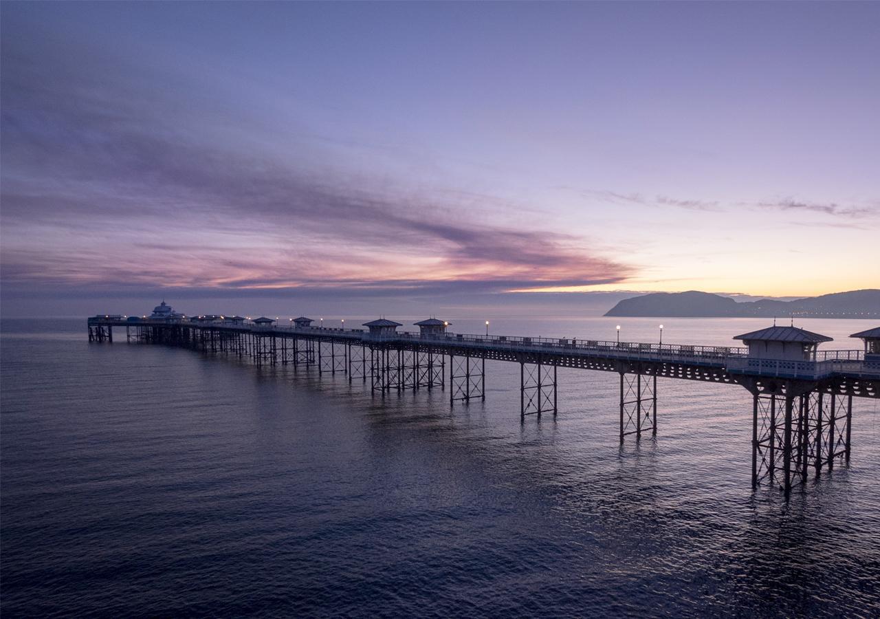 Bed & Breakfast The Clovelly 4*