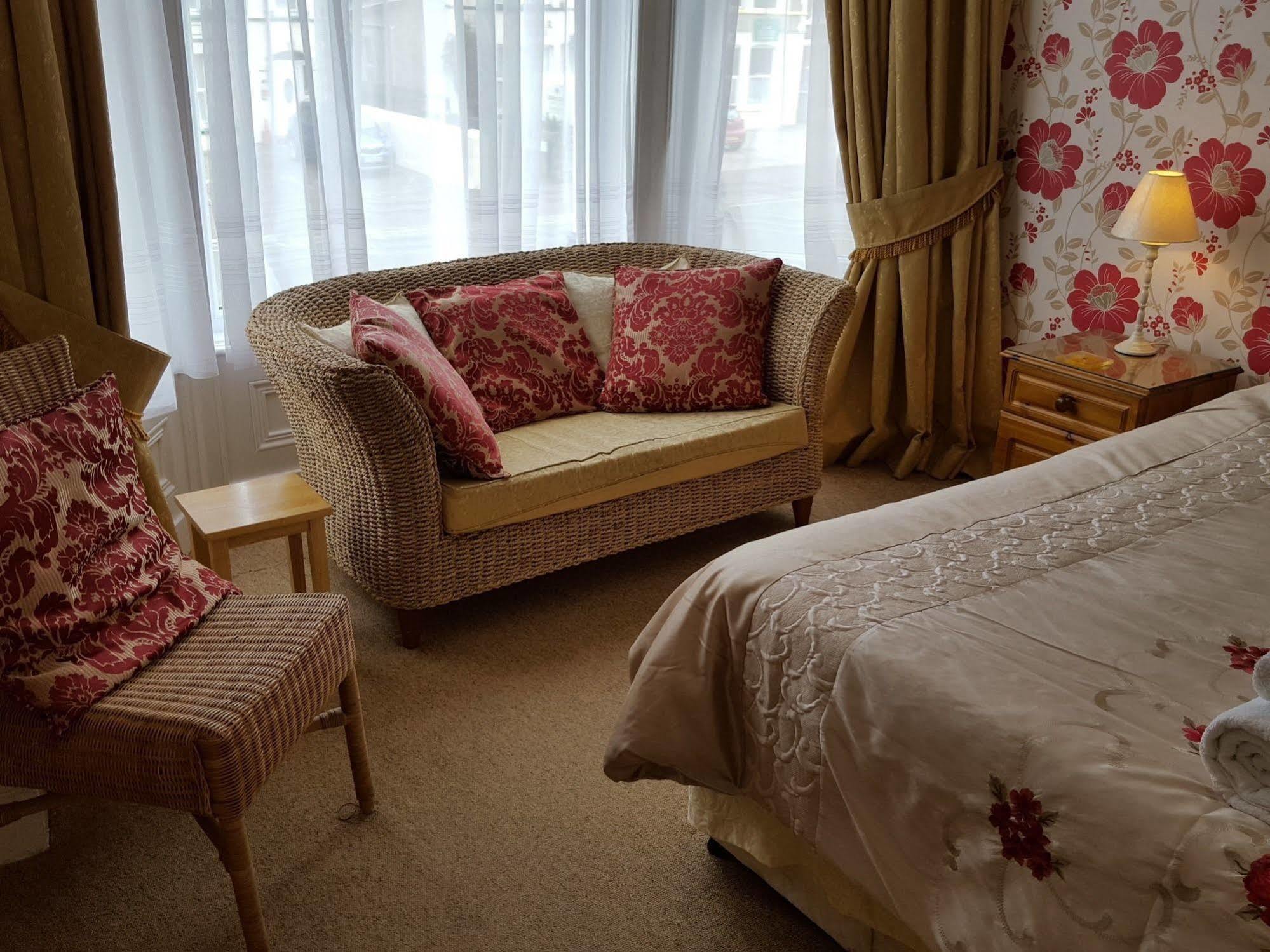 Del Mar Guest house 4*