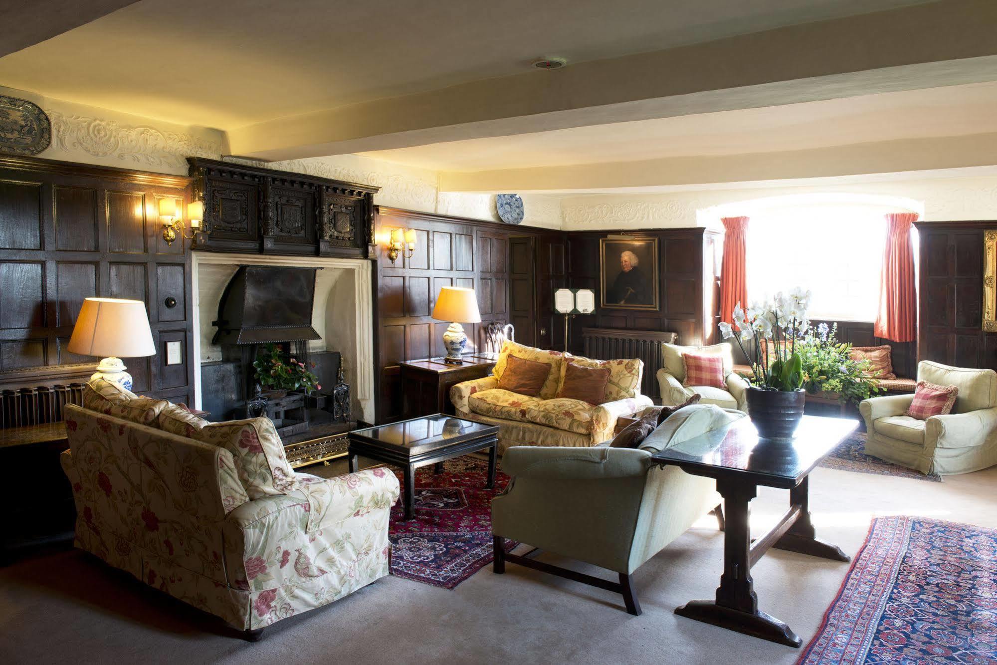 Hotel Bodysgallen Hall And 4*