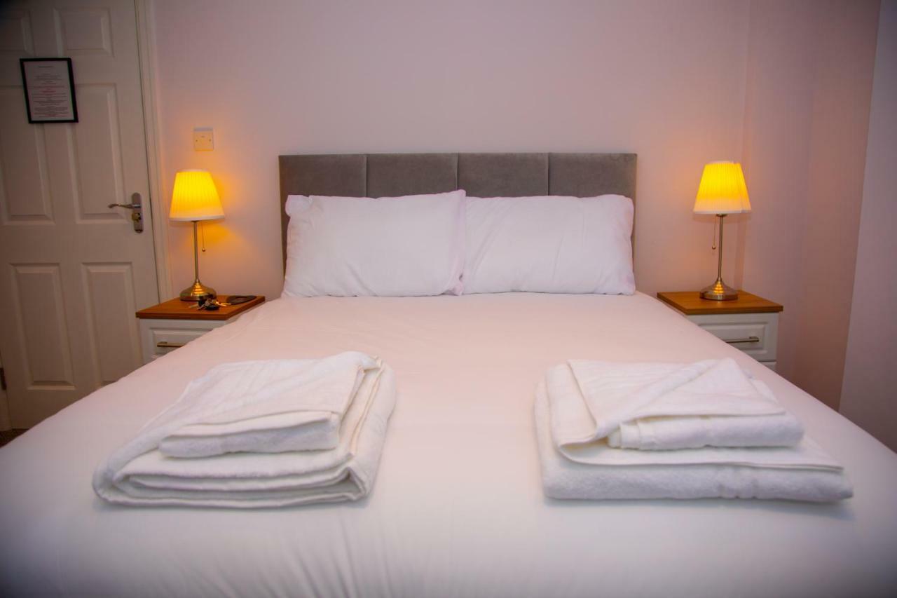 Carmel House Guest house