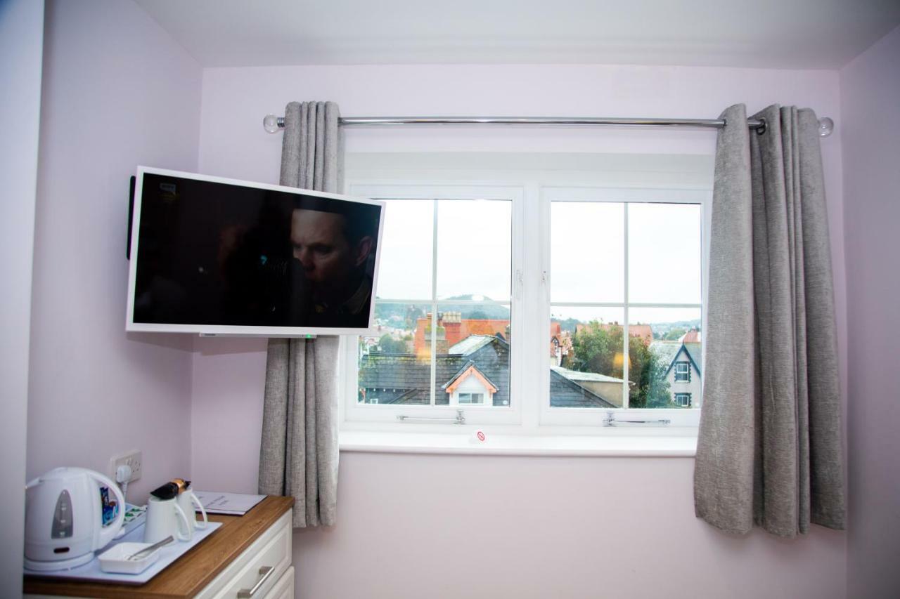 Guest house Carmel House 4*