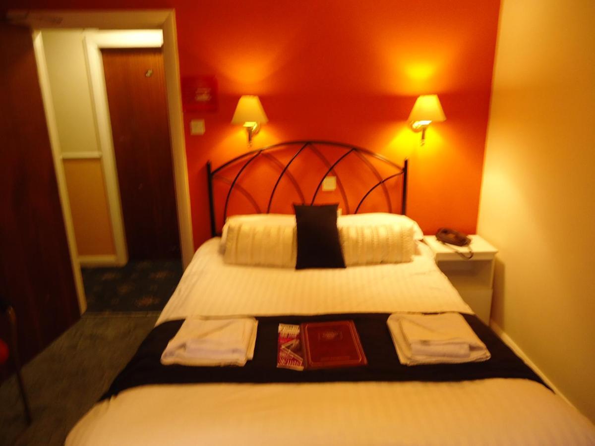 The Risboro Hotel Llandudno
