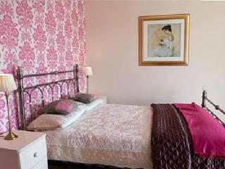 Sefton Court 4*