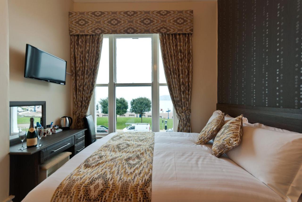Hotel Lauriston & Lawton Court 4*