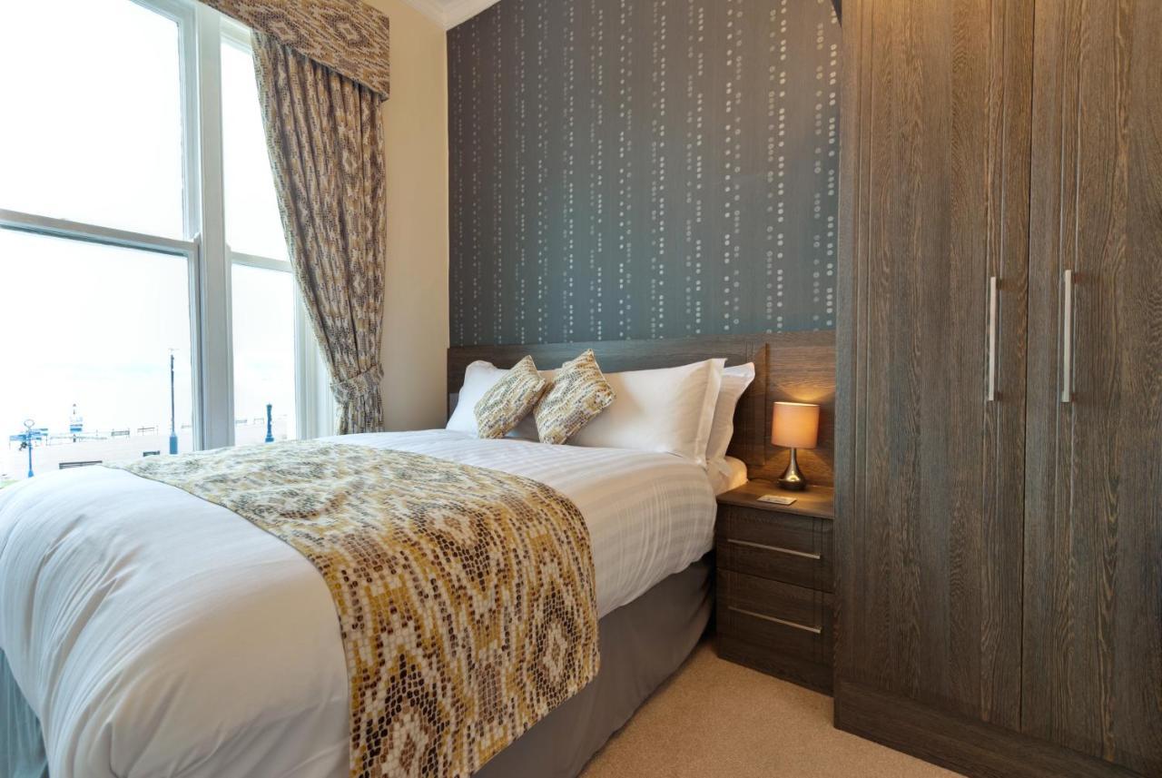 Lauriston & Lawton Court Hotel