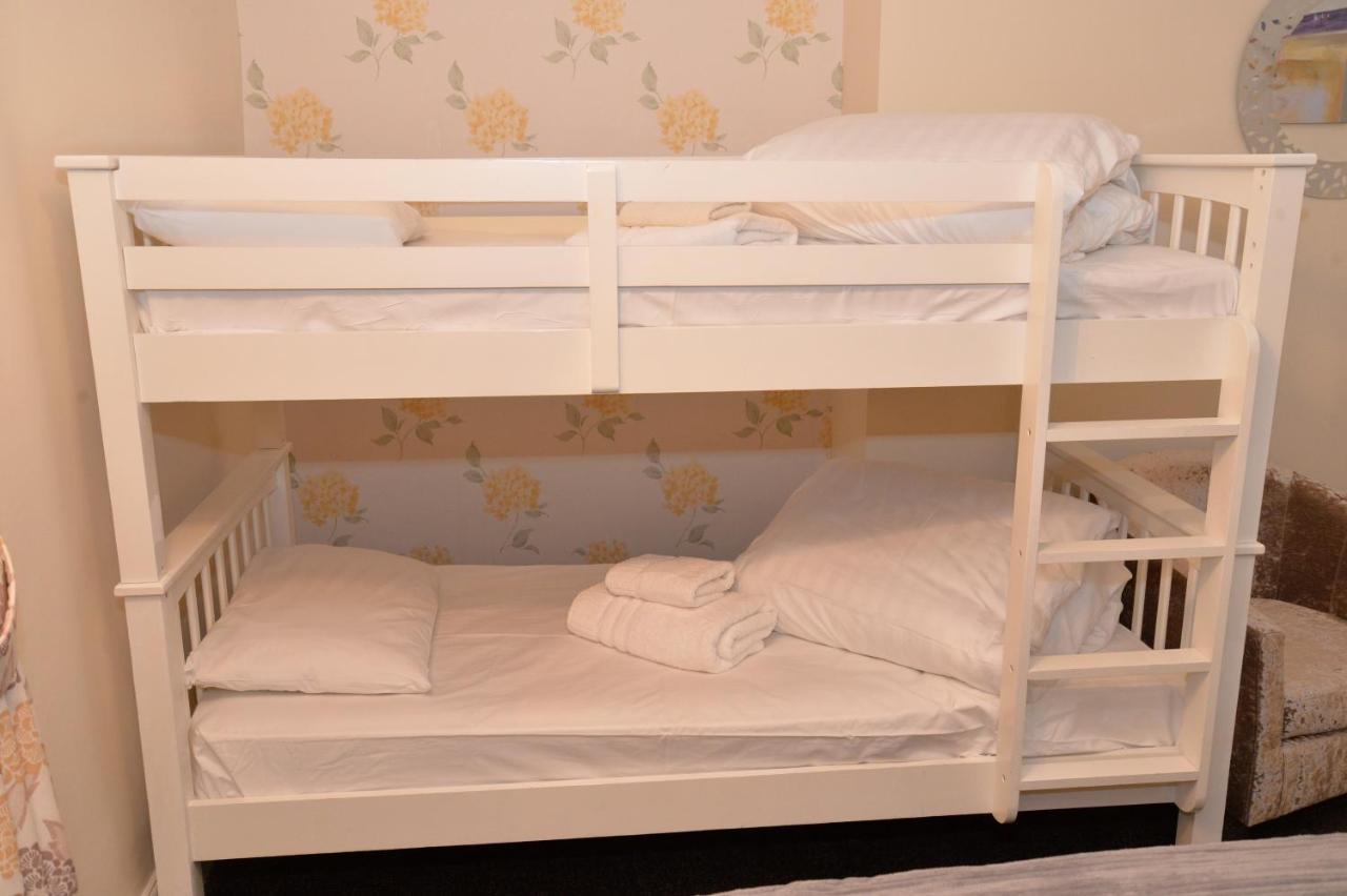 Hotel Lauriston & Lawton Court 4*