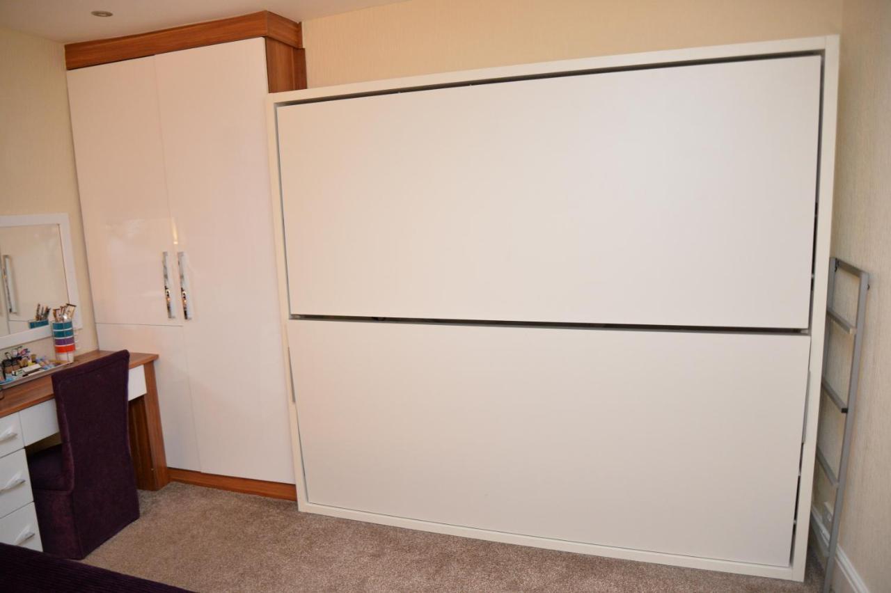 Lauriston & Lawton Court 4* Llandudno