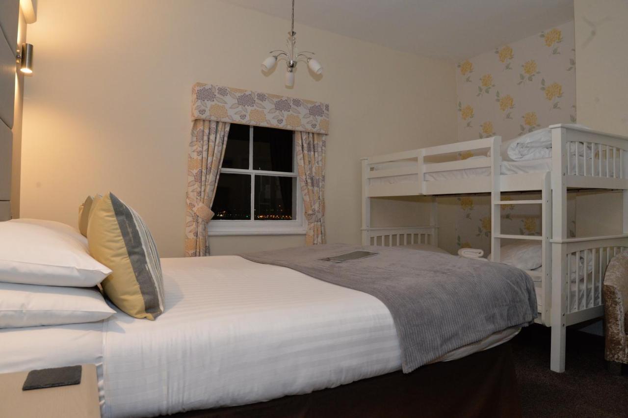 Lauriston & Lawton Court 4* Llandudno