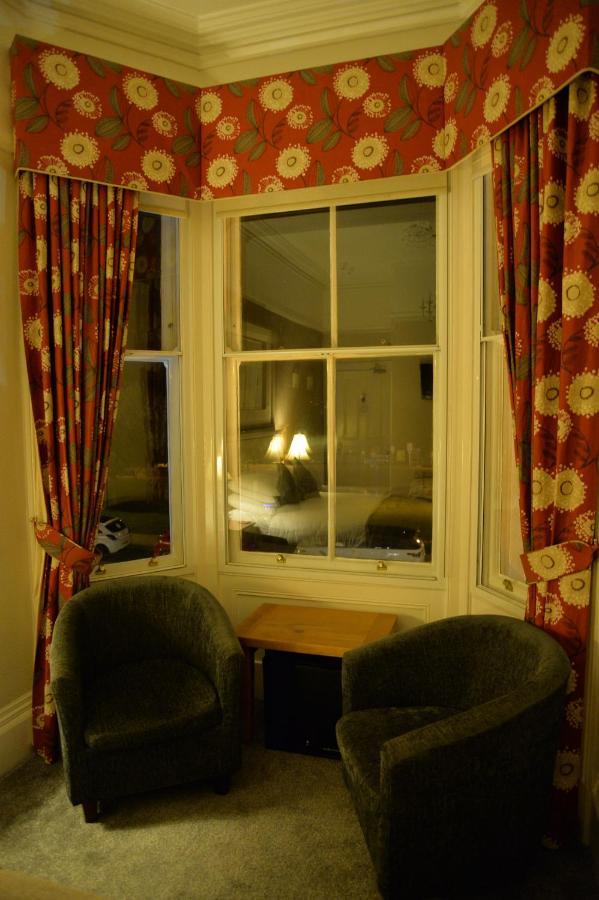 Lauriston & Lawton Court Hotel
