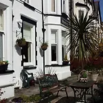 Whitefriars Hotel