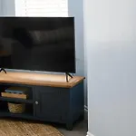 Midshore Boutique Holiday Apartment