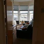 Shellseekers Holiday Apartment, Llandudno