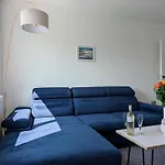 Sandy Beach Apartment By Seaside Llandudno