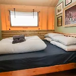 Tilly Bob Lodge