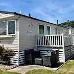 8 Berth Pet Friendly Caravan, Penrhyn Bay, Llandudno