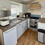 8 Berth Pet Friendly Caravan, Penrhyn Bay, Llandudno